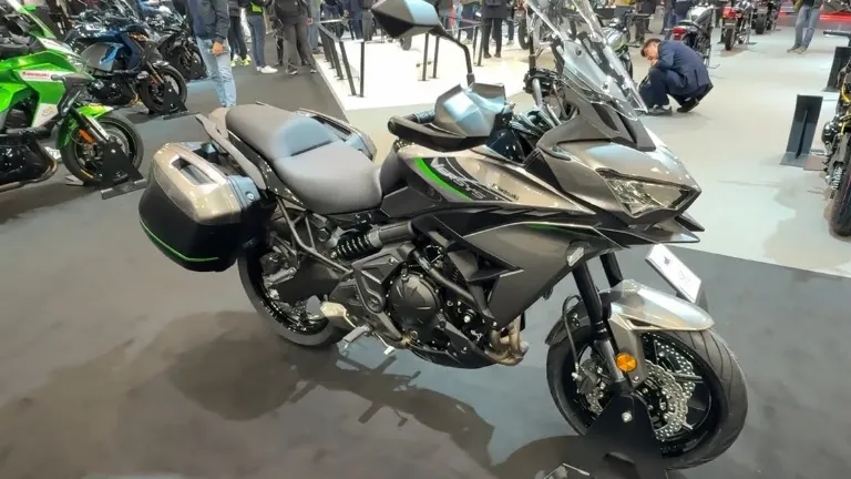 2026 Kawasaki Versys 650: नया डिजाइन, अपडेटेड फीचर्स और दमदार 649cc इंजन के साथ लॉन्च की तैयारी